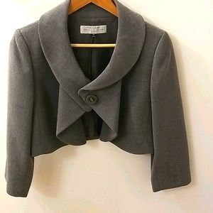 Tahari ASL cropped jacket